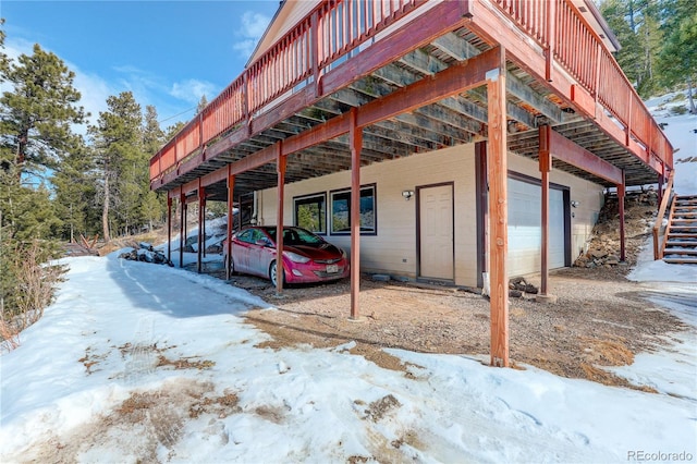 exterior space featuring a carport