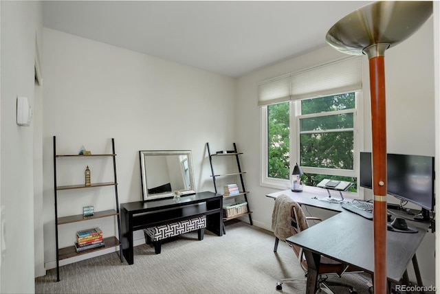 2138 N Glenarm Pl, Denver, CO 80205 - carpeted home office featuring baseboards