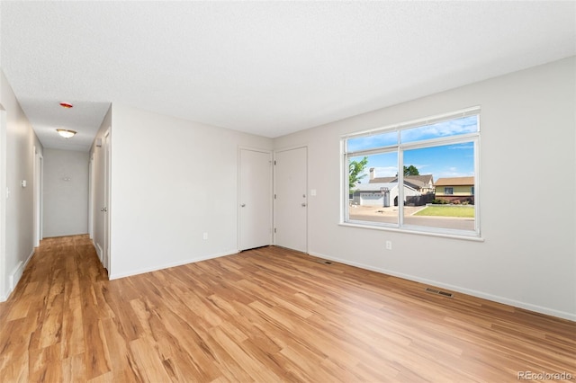 3082 S Laredo Cir, Aurora, CO 80013 - unfurnished room with light wood-type flooring