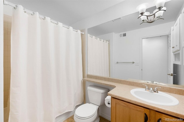 6658 S Shawnee Ct, Aurora, CO 80016 - full bath with vanity and curtained shower