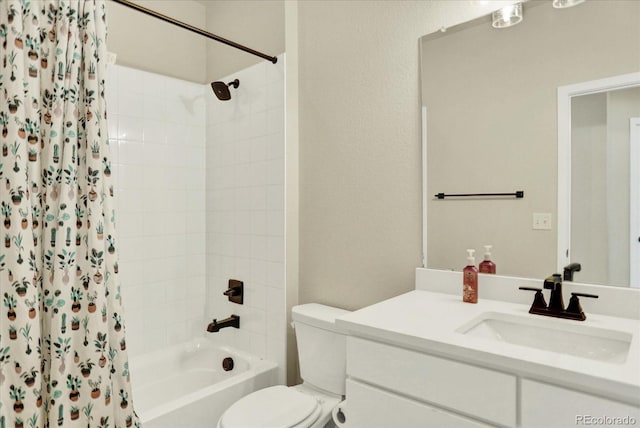 11205 W 53rd Ln, Arvada, CO 80002 - bathroom featuring toilet, shower / bathtub combination with curtain, and vanity