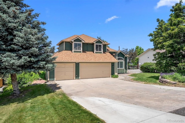 603 E 2nd Ave, Castle Rock, CO 80108 - traditional-style house featuring concrete driveway, a shingled roof, a garage, and a front lawn