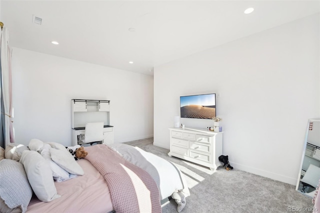 view of carpeted bedroom