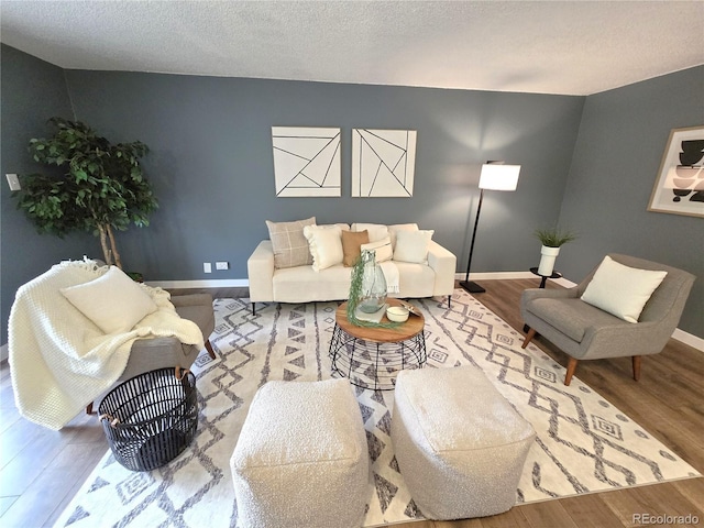 2375 S Linden Ct Unit 310, Denver, CO 80222 - photo 2