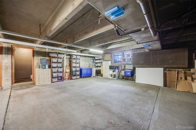 2917 S Locust St, Denver, CO 80222 - view of garage
