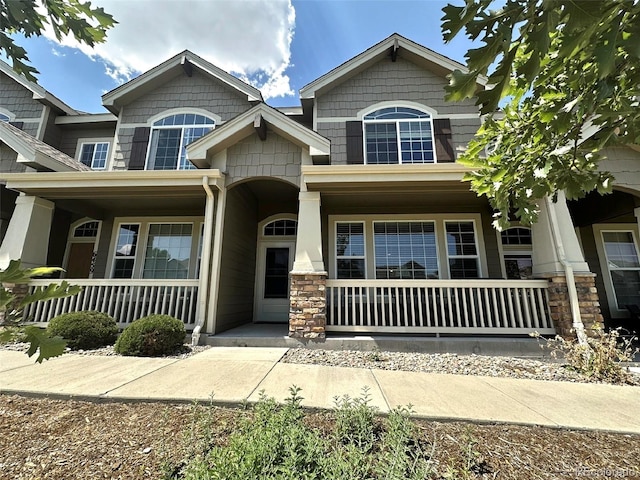 craftsman house with a porch