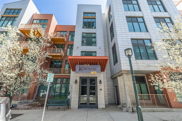 view of building exterior