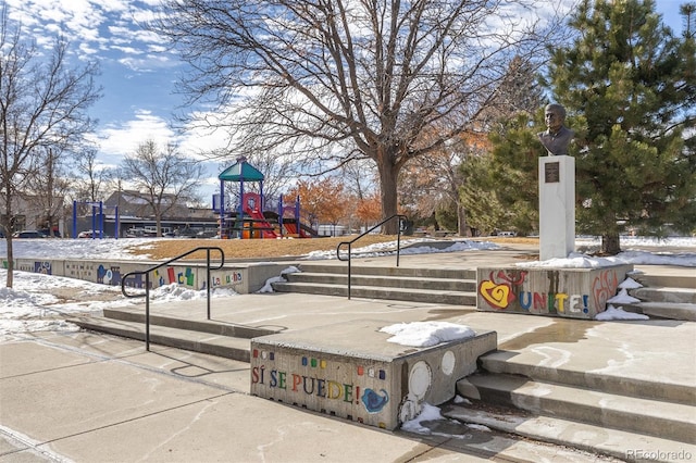 surrounding community with a playground