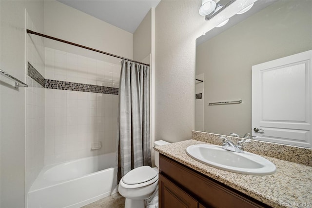 17670 W 94th Dr, Arvada, CO 80007 - bathroom with vanity, shower / bath combo with shower curtain, and toilet
