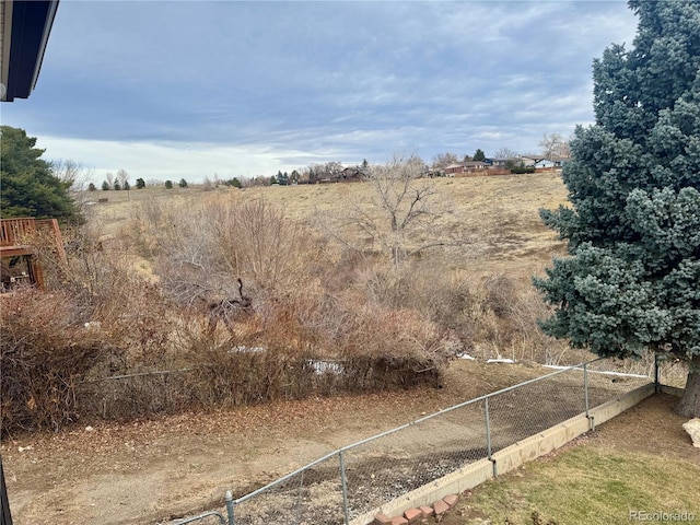 view of yard featuring a rural view