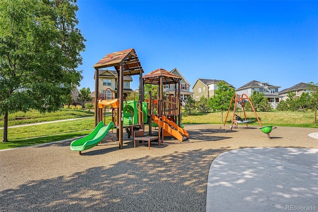 5404 W 95th Pl, Westminster, CO 80020 - communal playground featuring a yard and a residential view