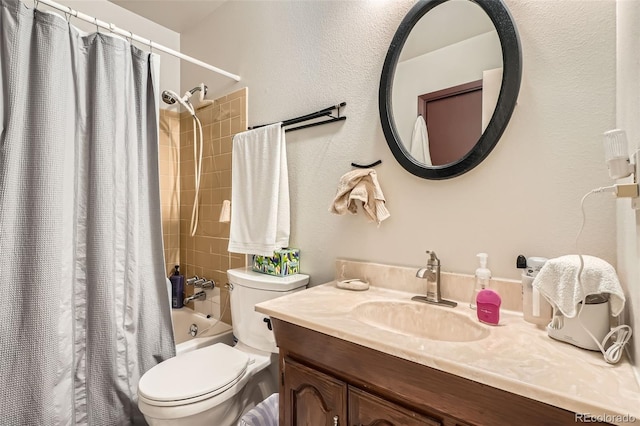 1250 S Monaco Street Parkway Unit 49, Denver, CO 80224 - full bath with vanity and shower / tub combo with curtain