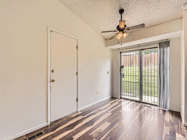 2026 S Olathe St, Aurora, CO 80013 - photo 7
