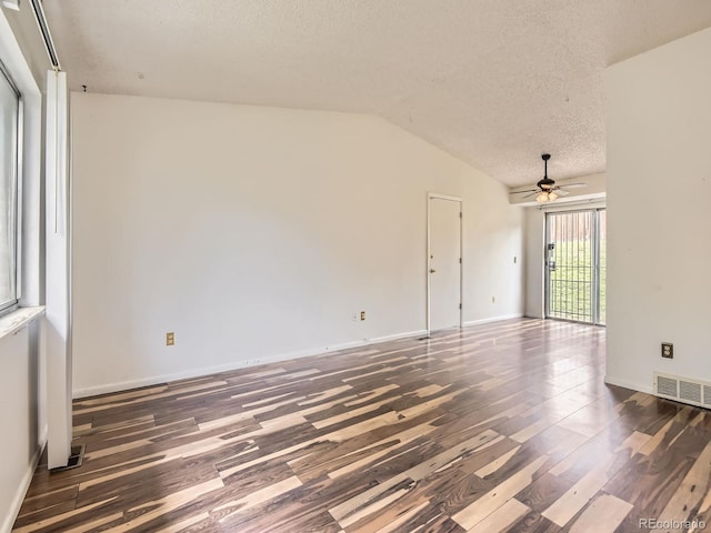 2026 S Olathe St, Aurora, CO 80013 - photo 10
