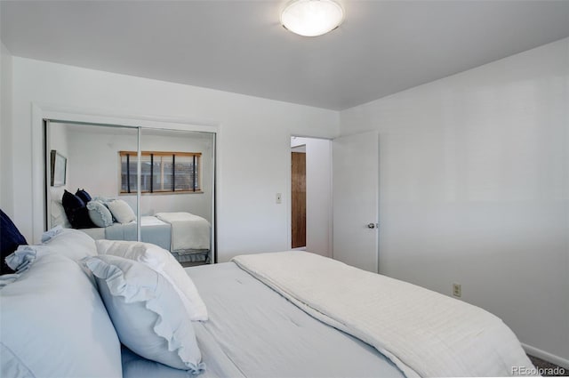 bedroom featuring a closet