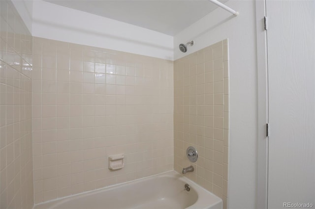 4283 S Salida Way Unit 12, Aurora, CO 80013 - full bathroom with  shower combination