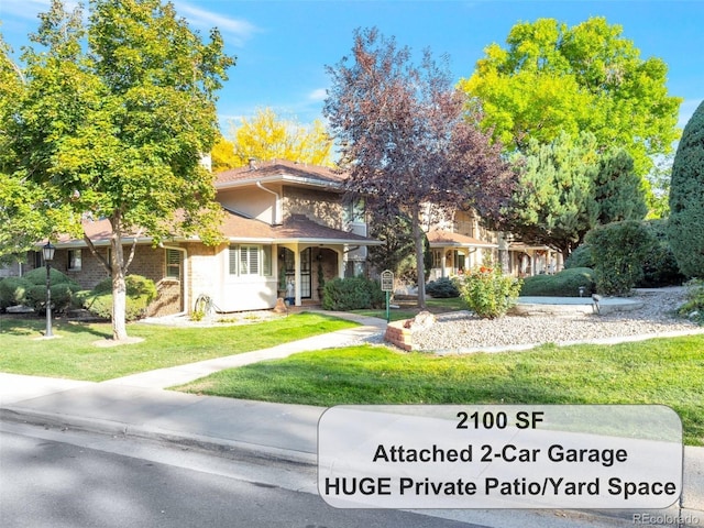 view of front of home featuring a front lawn