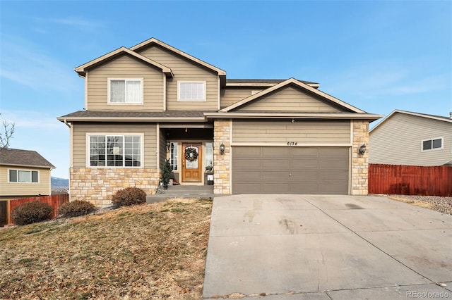 view of front facade featuring a garage