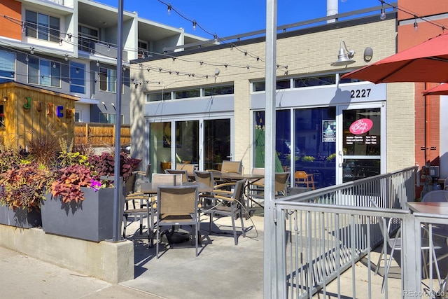 2527 W Dunkeld Pl, Denver, CO 80211 - view of patio