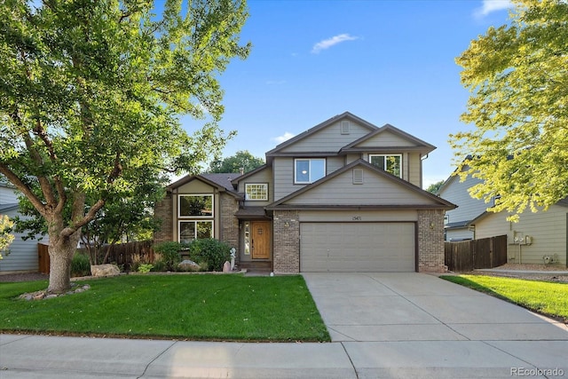 view of front of home featuring a front yard