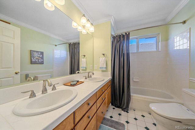 full bathroom featuring crown molding, vanity, toilet, and shower / bath combo