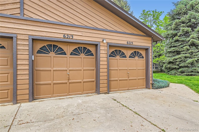 6213 Willow Ln, Boulder, CO 80301 - view of garage