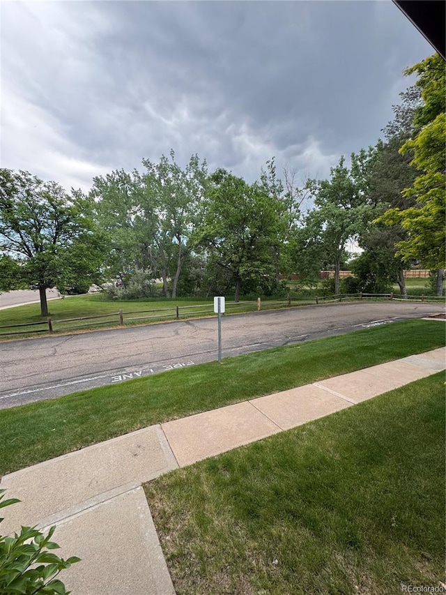 7020 W Portland Ave, Littleton, CO 80128 - view of green lawn