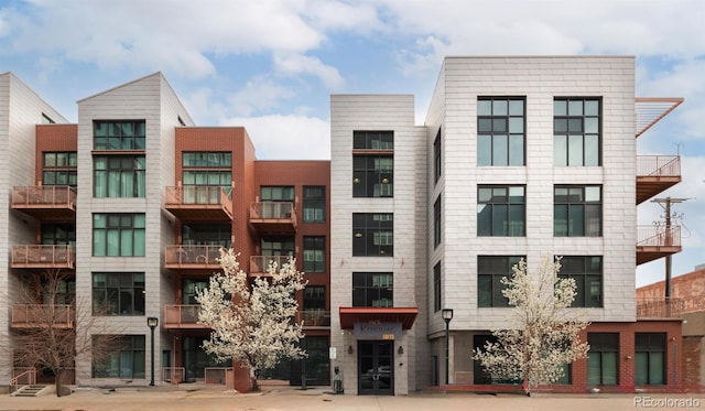 3100 Huron St Unit 3H, Denver, CO 80202 - view of apartment building / complex