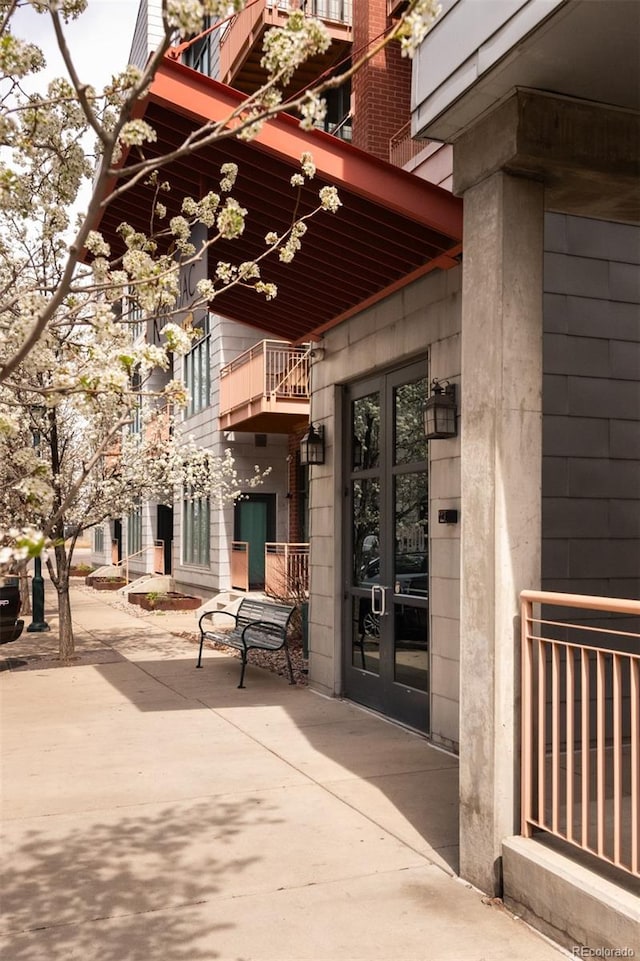 3100 Huron St Unit 3H, Denver, CO 80202 - entrance to property featuring french doors, a patio, and a balcony