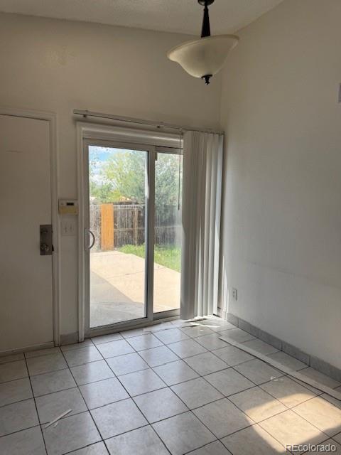 14425 E Albrook Dr, Denver, CO 80239 - photo 7