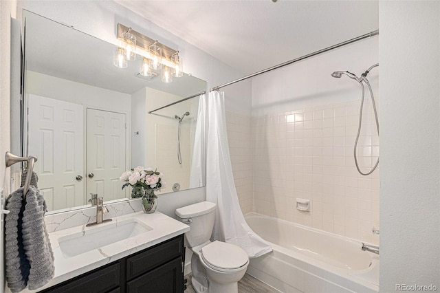 6774 S Independence St, Littleton, CO 80128 - full bathroom featuring vanity and shower / tub combo