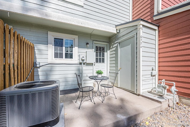 6774 S Independence St, Littleton, CO 80128 - view of patio / terrace featuring outdoor dining space