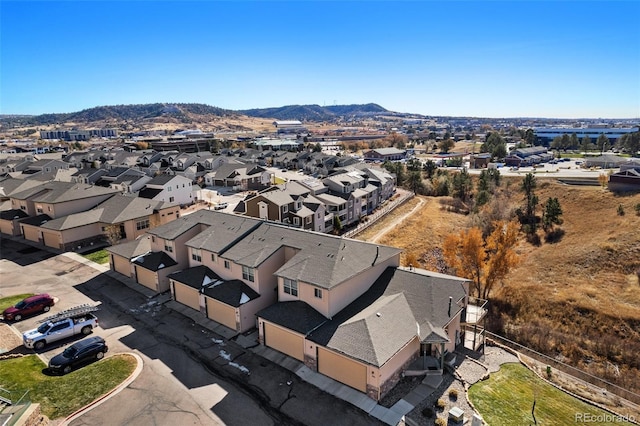 bird's eye view with a mountain view