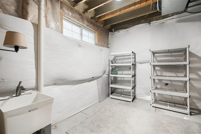 3320 Yukon Ct, Wheat Ridge, CO 80033 - below grade area with a sink