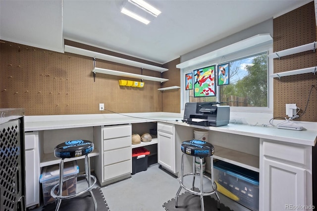 7118 Metropolitan St, Colorado Springs, CO 80911 - home office with concrete floors