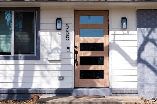 view of entrance to property