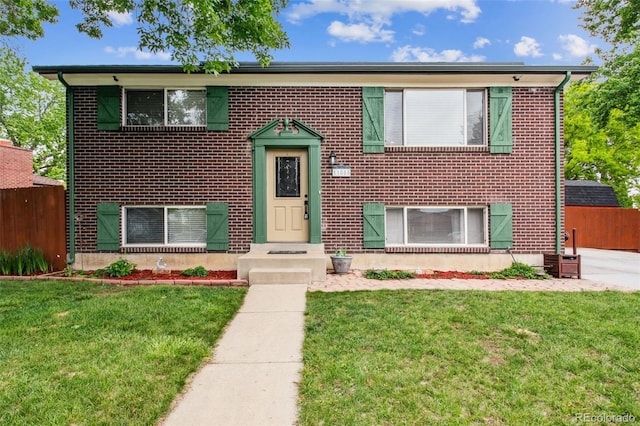 11855 Humboldt Dr, Northglenn, CO 80233 - bi-level home with brick siding
