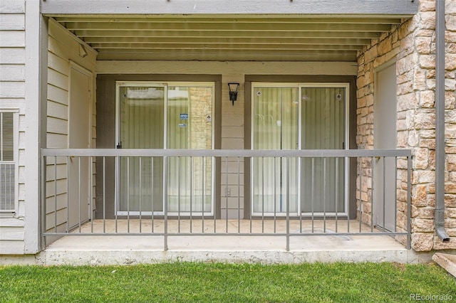 2575 S Syracuse Way Unit B107, Denver, CO 80231 - doorway to property