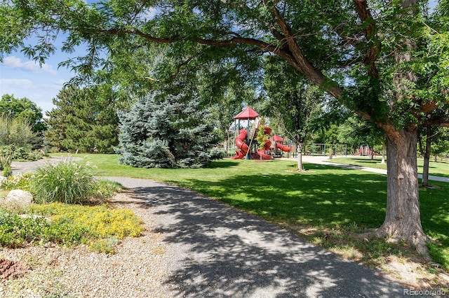 10950 W Florida Ave Unit 314, Lakewood, CO 80232 - view of community featuring a yard