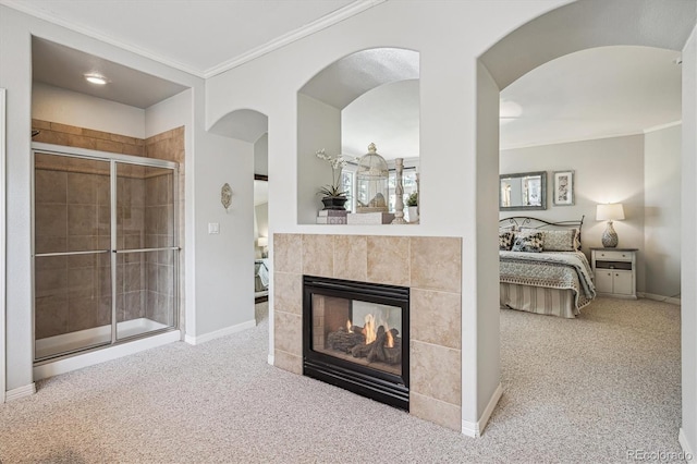 4185 Cheyenne Dr, Larkspur, CO 80118 - interior space with connected bathroom, crown molding, a shower stall, carpet, and baseboards