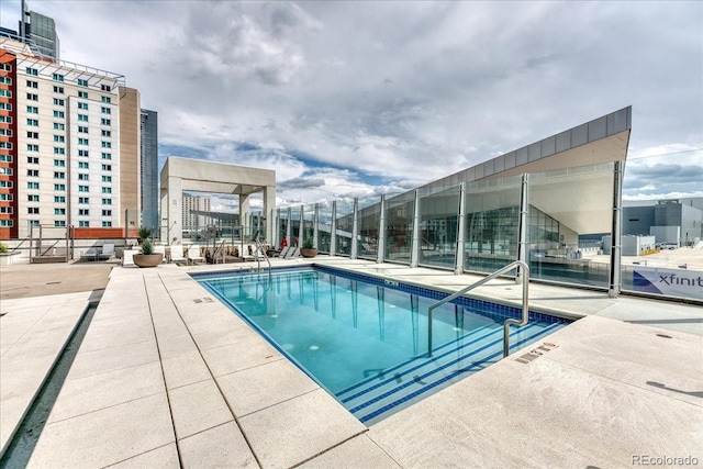 891 14th St Unit 2002, Denver, CO 80202 - view of community pool