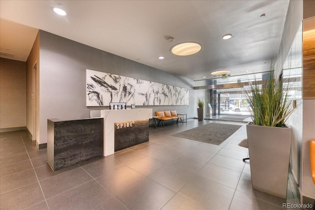 891 14th St Unit 2002, Denver, CO 80202 - welcome area featuring recessed lighting