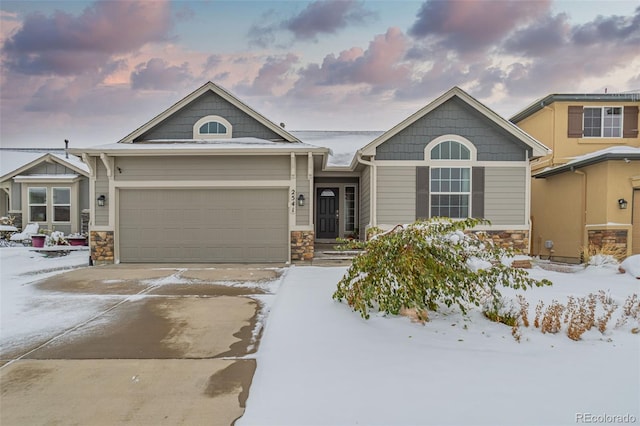 view of front facade with a garage