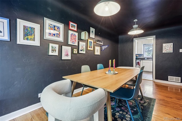 2635 Niagara St, Denver, CO 80207 - photo 7