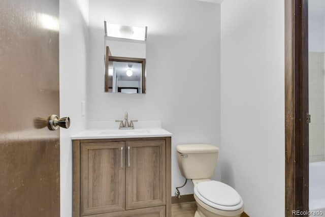 512 E Monroe Dr Unit D438, Fort Collins, CO 80525 - full bathroom with vanity and a bathtub