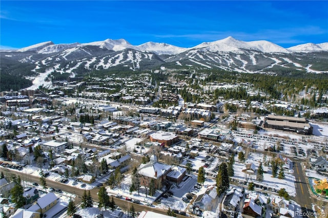 property view of mountains