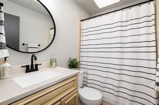 8804 Lariat Loop, Elizabeth, CO 80107 - full bath featuring vanity and curtained shower