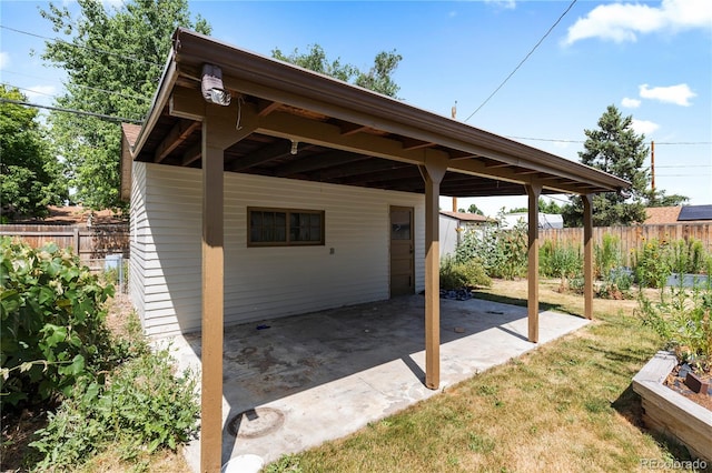 4815 S Pennsylvania St, Englewood, CO 80113 - view of patio / terrace with a carport