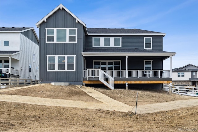 view of front of home with covered porch