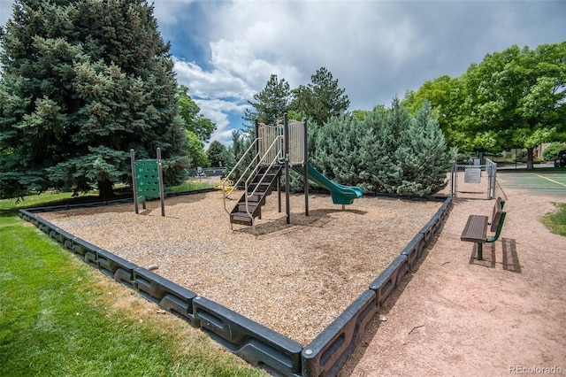 3300 W Florida Ave Unit 37, Denver, CO 80219 - view of community play area